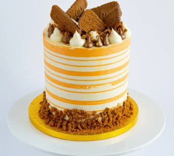 Vegan Biscoff Carrot Cake