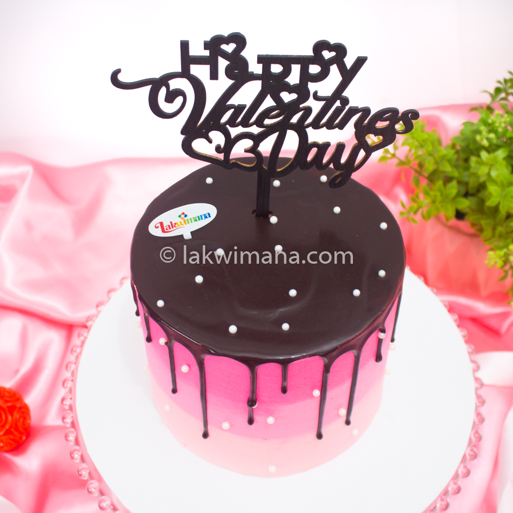 Celebrate Special Moments with Our Delicious Birthday Cakes!